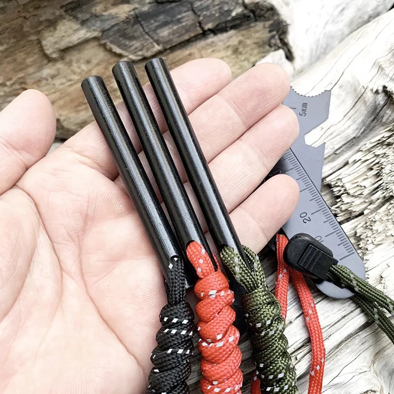 Accendino Bear Grylls per este - Magnesium Fire Starter recensione e prezzo
