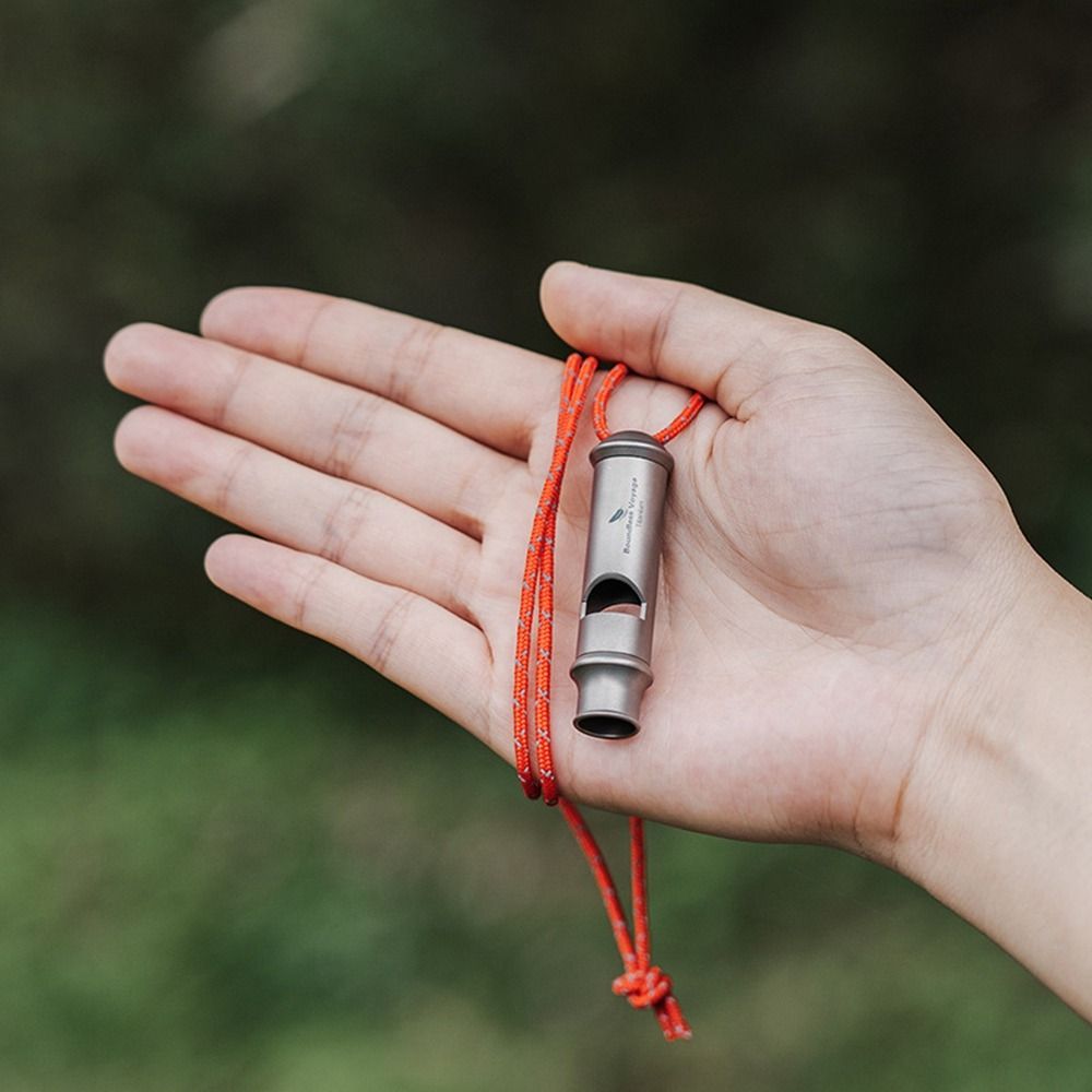 Fischietto Portatile Leggero e - Emergency Whistle Loud recensione e prezzo